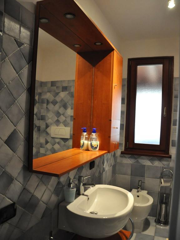 Dimora Donna Clara Bed and Breakfast Κονβερσάνο Δωμάτιο φωτογραφία