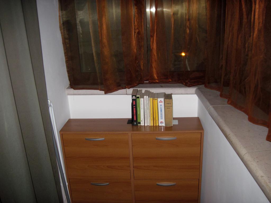 Dimora Donna Clara Bed and Breakfast Κονβερσάνο Δωμάτιο φωτογραφία